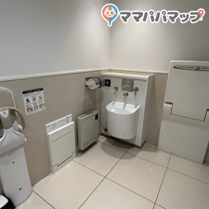 ダイイチ音更店のオムツ替え台情報 画像1