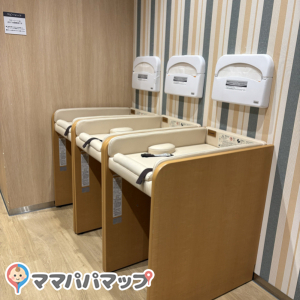 くずはモール(本館ミドリノモール)2階(2F)の授乳室・おむつ替え台の写真(4枚目)
