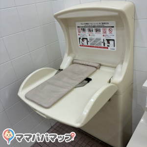 ニトリ 大久保インター店の授乳室・おむつ替え台の写真(6枚目)