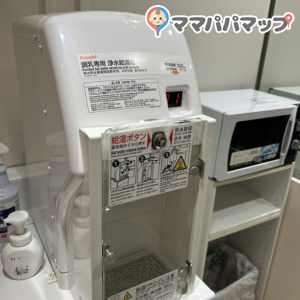 ミルクや離乳食温めできます。