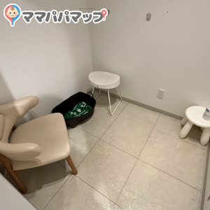 TOTO DAIKEN YKK AP東京コラボレーションショールーム(7F)の授乳室・オムツ替え台情報 画像2