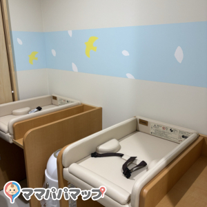 おむつのゴミ箱もありました