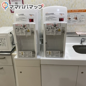 御殿場プレミアム・アウトレット(Starbucks前)の授乳室・オムツ替え台情報 画像9