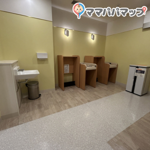 三井ショッピングパーク ららぽーと安城(1F)の授乳室・オムツ替え台情報 画像7