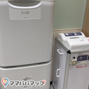 スーパービバホーム八王子多摩美大前店(2F)の授乳室・おむつ替え台の写真(10枚目)