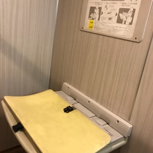 ココス 東金店の授乳室・おむつ替え台の写真(1枚目)
