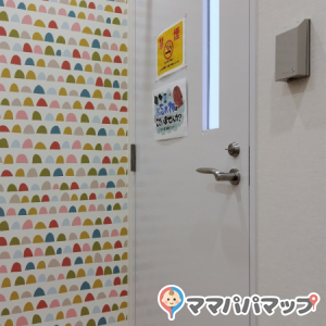直産市場よってって南紀の台の授乳室・おむつ替え台の写真(3枚目)