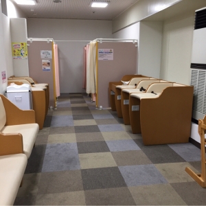 広いですがあまり清潔感はありません