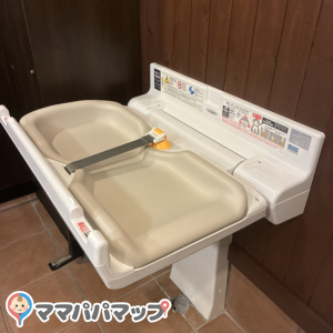 カルビ大将 蒲郡店のオムツ替え台情報 画像1