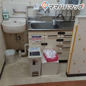 Again姫路店(1F)のオムツ替え台情報 画像4