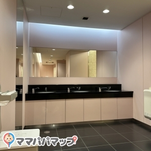 コレド日本橋(3F)の授乳室・オムツ替え台情報 画像12
