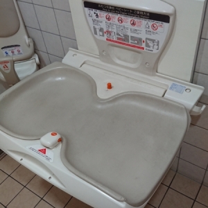 オムツ替えシート