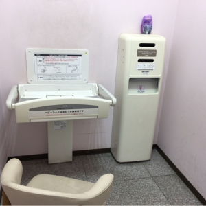 バースディ八戸ニュータウン店(1F)の授乳室・オムツ替え台情報 画像6