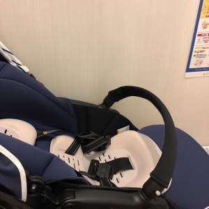 ベビーカーごと入れます