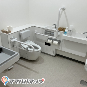 前橋すくすくこども館の授乳室・オムツ替え台情報 画像1