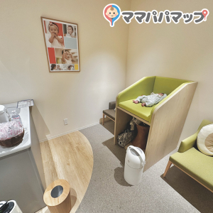 授乳室全体