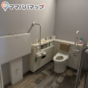 Cascade Harajuku(B1)のオムツ替え台情報 画像2