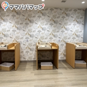 アルパーク　西棟(2F)の授乳室・オムツ替え台情報 画像2
