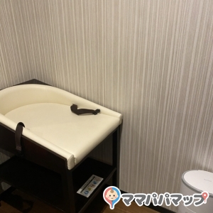 ハイアットリージェンシー横浜(2F)の授乳室・おむつ替え台の写真(3枚目)