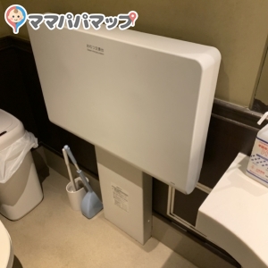 タリーズコーヒー　広島本通店(3F)のオムツ替え台情報 画像3