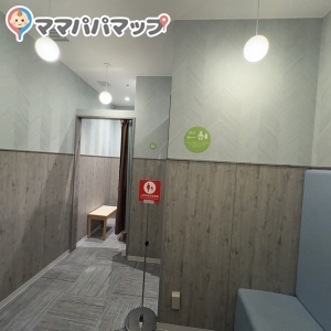 アミュプラザ博多(10階)(10F)の授乳室・オムツ替え台情報 画像2