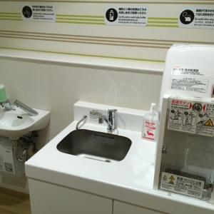 1階北 エレベーター横