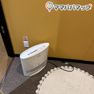 湯の華銭湯瑞祥松本館(1F)の授乳室・おむつ替え台の写真(1枚目)