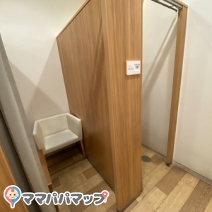 テラスモール湘南(4階)の授乳室・オムツ替え台情報 画像3