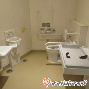 1階多目的トイレ