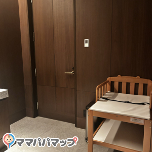フェアモント東京(4F)の授乳室・オムツ替え台情報 画像2