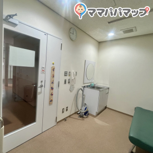 国立オリンピック記念青少年総合センター　センター棟(1F)の授乳室・おむつ替え台の写真(6枚目)