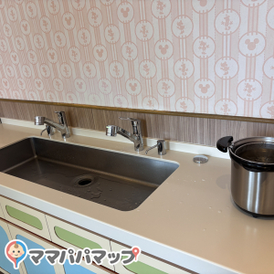 冷やす用のバケツ＆シンク。スポンジや石鹸はなし。