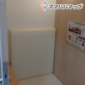 浜松駅（東海道新幹線改札内)の授乳室・おむつ替え台の写真(1枚目)