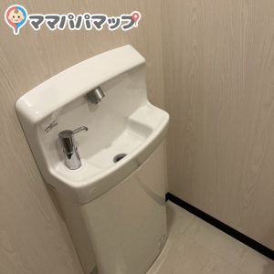 ナフコ　春日店の授乳室・オムツ替え台情報 画像2