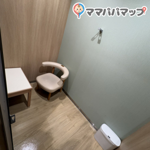 くずはモール(本館ミドリノモール)2階(2F)の授乳室・おむつ替え台の写真(5枚目)