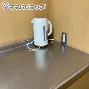 ラウンドワン仙台泉店(1F)の授乳室・おむつ替え台の写真(1枚目)