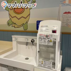 ミルク用のお湯が用意されてます。