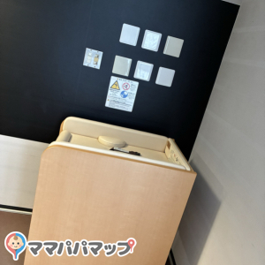 おむつ台は過去の口コミのものよりも新しくなっているようです
