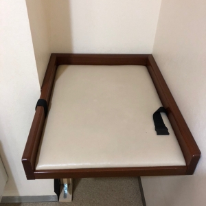 地下一階採血室隣の女子トイレ