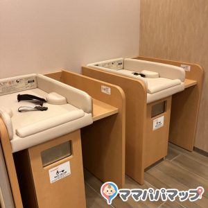 ビナウォーク　5番館(1F)の授乳室・オムツ替え台情報 画像4