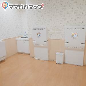ホームズ北赤羽店の授乳室・オムツ替え台情報 画像2