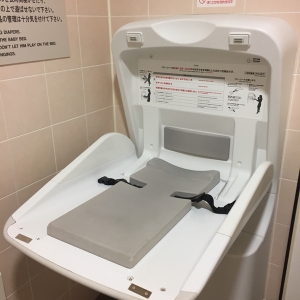 ファッションセンターしまむら久が原店(3F)の授乳室・おむつ替え台の写真(8枚目)