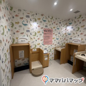 北館3階レストラン横トイレ(3F)の授乳室・オムツ替え台情報 画像3