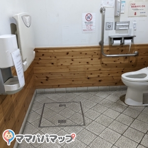 車椅子トイレ