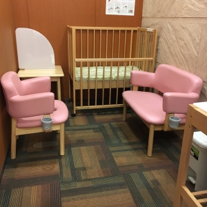 ダイワロイネットホテル和歌山(2F)の授乳室・オムツ替え台情報 画像2