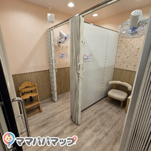 ららぽーと柏の葉(本館2F B-MINGLIFESTOREBYBEAMS横)の授乳室・オムツ替え台情報 画像3