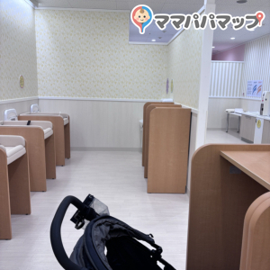 イオンスタイル沼館(2F)の授乳室・オムツ替え台情報 画像6