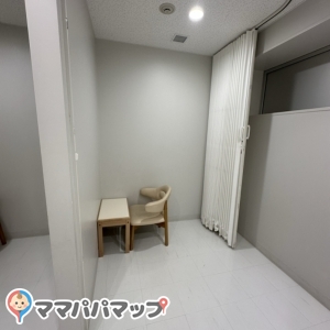 成田空港(出発ゲート161隣)の授乳室・オムツ替え台情報 画像4