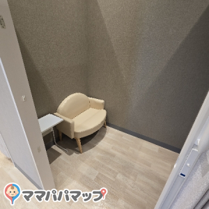 赤ちゃん本舗 ららぽーと柏の葉店(3階)の授乳室・オムツ替え台情報 画像3