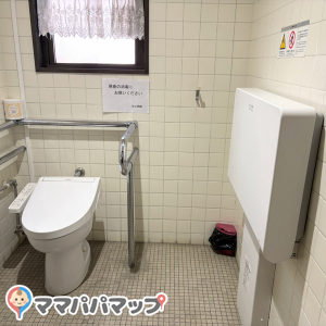 北公民館の授乳室・おむつ替え台の写真(1枚目)